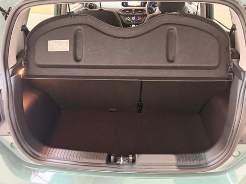 Hyundai i10 Photo f202e960-fde4-42a2-8747-03b8fb86c912.jpeg