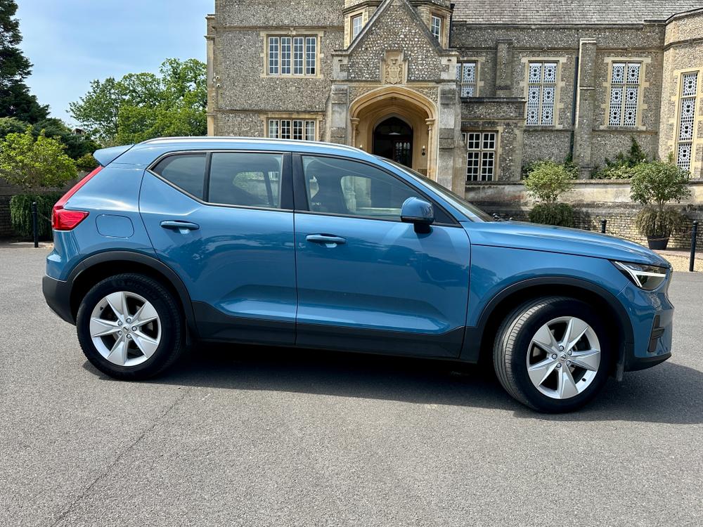 Used Volvo XC40 WG73OGE 2