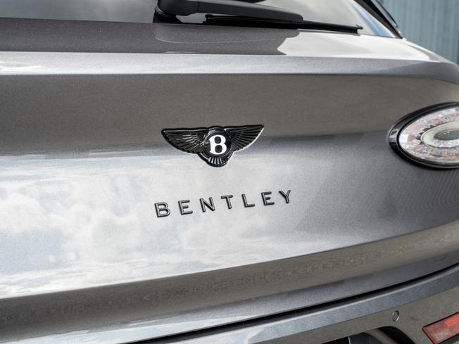 BENTLEY Bentayga Photo 45