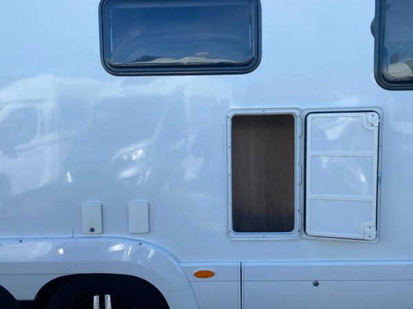 Used Auto-Trail Frontier Comanche FY20BZM 17
