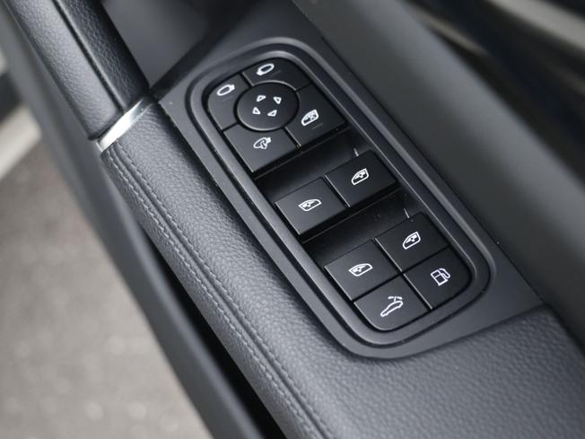 PORSCHE Cayenne Photo 11