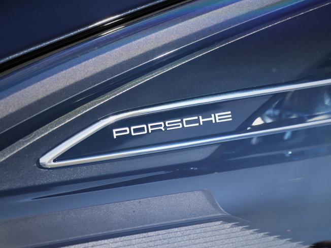 PORSCHE Macan Photo 15