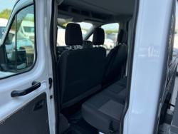 Ford Transit Photo 9