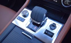 Jaguar F-PACE Photo 24