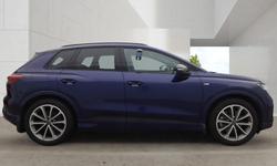 Audi Q4 Photo 1