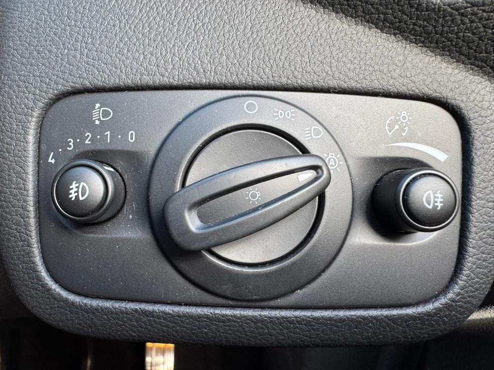 Ford Kuga Photo f2876ff9-fad6-45bd-8d82-518613e954fd.JPEG