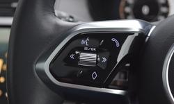 Jaguar E-PACE Photo 14