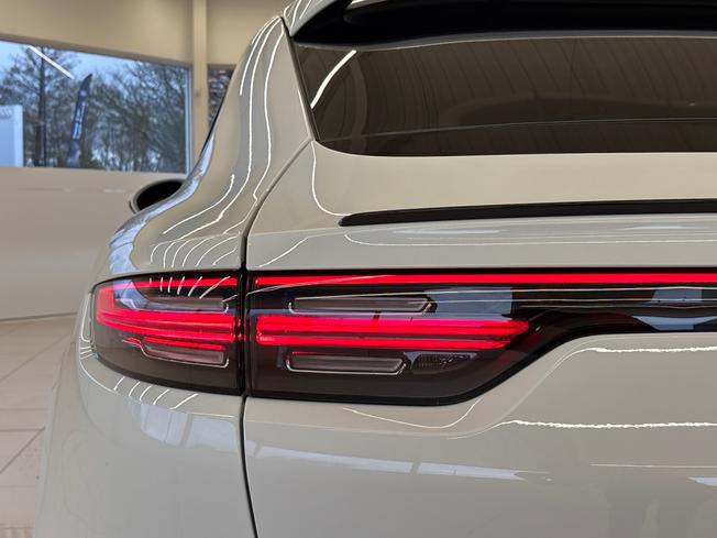 PORSCHE Cayenne Photo 23