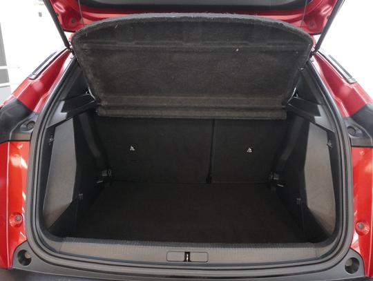 Peugeot 2008 Photo f2d01323-f7c9-44e5-afe1-e926ab57e236.jpg