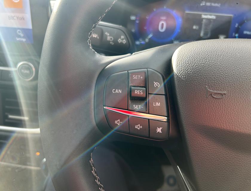 Ford Fiesta Photo f2d76d5e-abcb-4764-8678-2b0231a0eb56.jpg