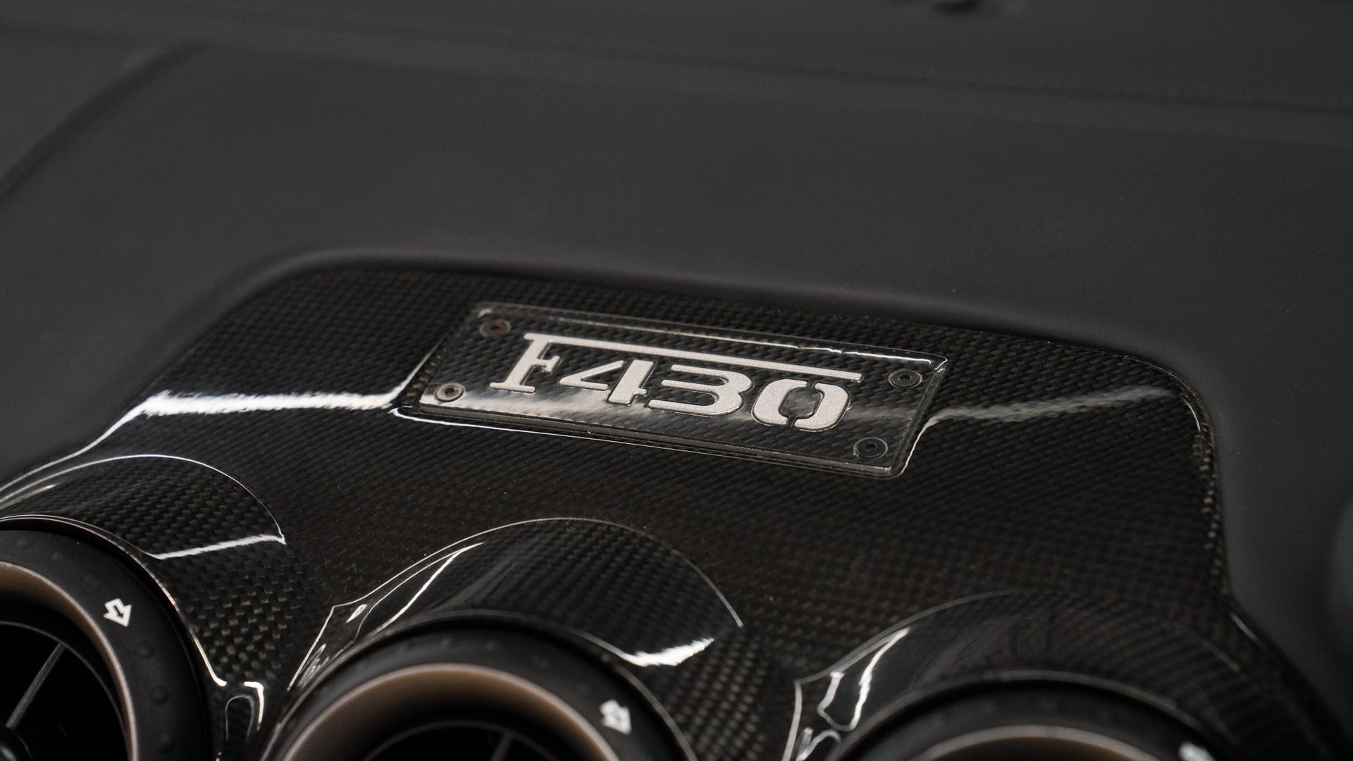 Ferrari F430 Photo f2df0df6-a67c-4d96-b1e0-6f0303a5d234.jpg