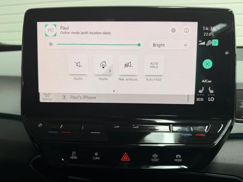 Volkswagen ID.3 Photo f2e3024a-41fc-456a-94d1-2bcc30fbd098.jpeg