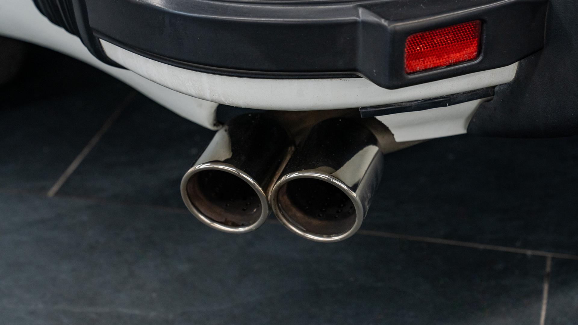 Porsche 911 Photo f2eff5cc-d9f9-43f9-bedd-2c621bde46ec.jpg