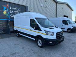 Ford Transit Photo 10