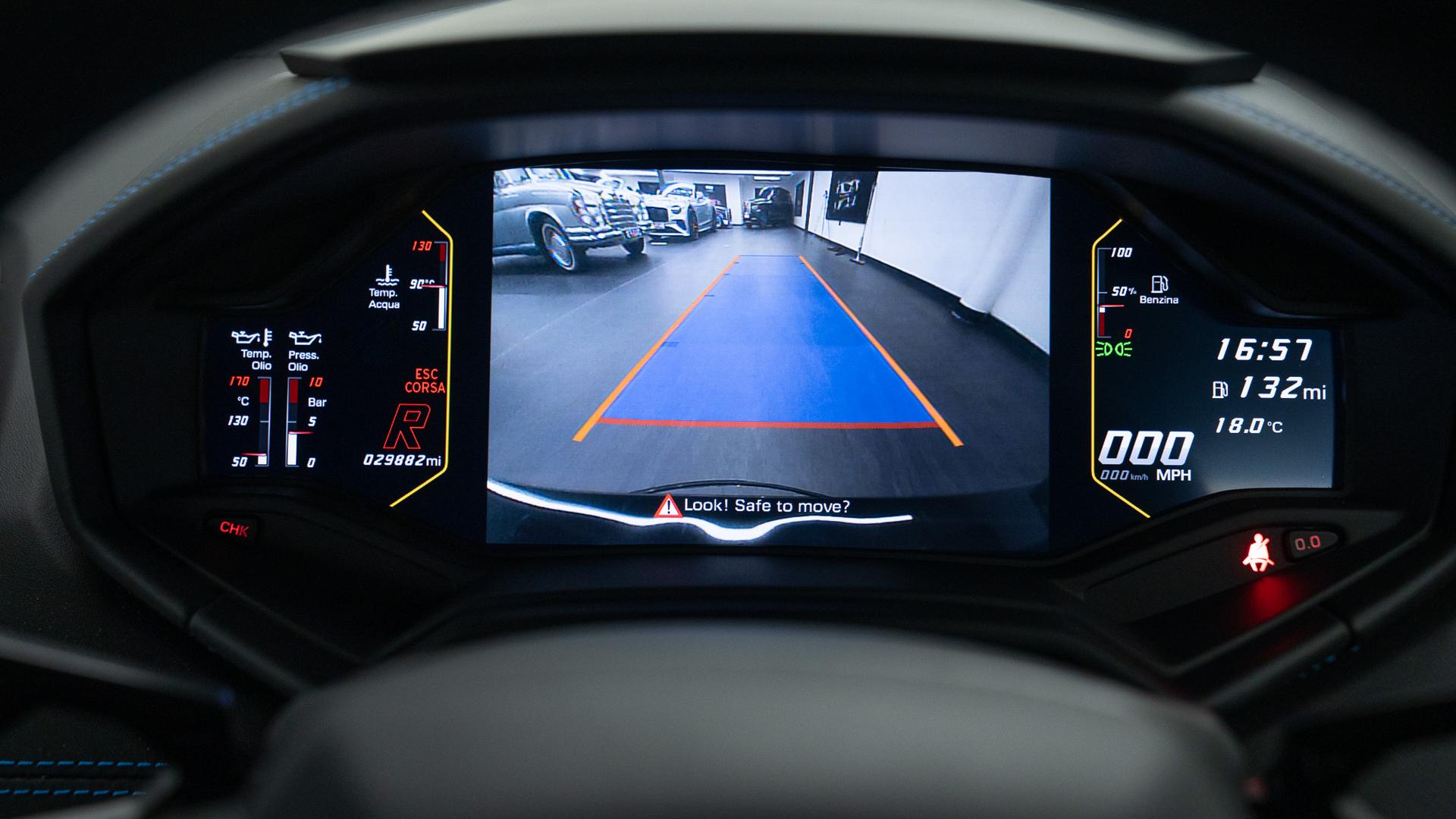 LAMBORGHINI Huracan Photo f3050862-f6ab-4dc7-b0ee-19baa473c3bd.jpg
