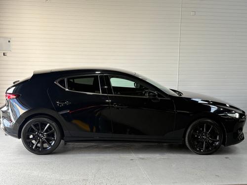 Mazda Mazda3 Photo f30b7808-d4cd-421f-955d-bd79e7e8469c.JPG