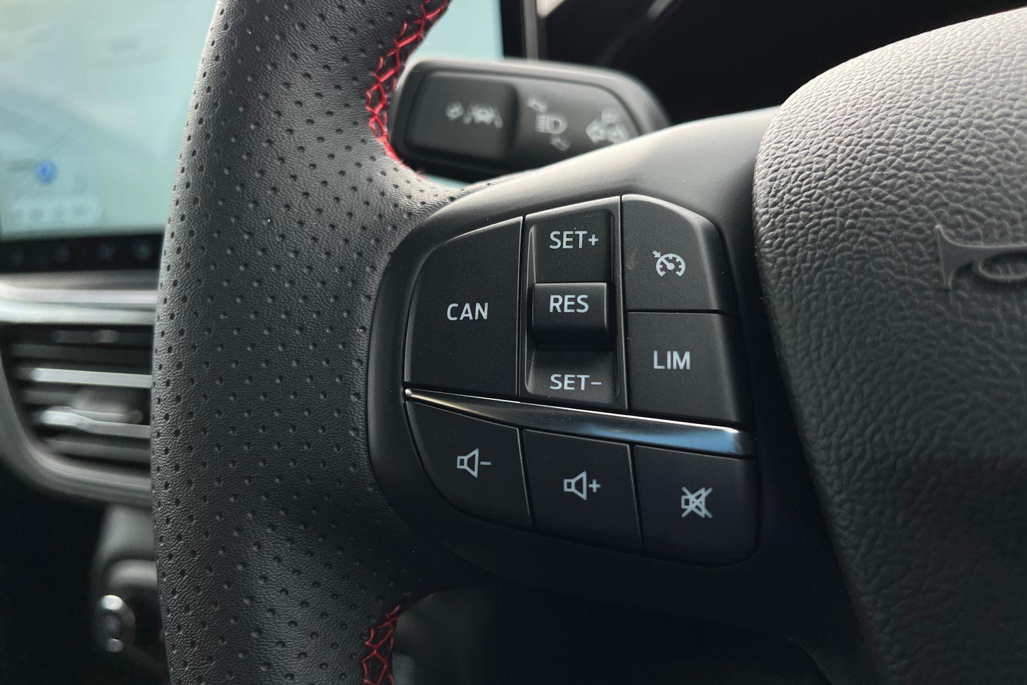 Ford FOCUS Photo 29