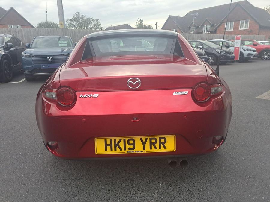 Mazda MX-5 RF Photo f31d2d7e-e4cd-4279-bfb6-ec848858ce48.jpg
