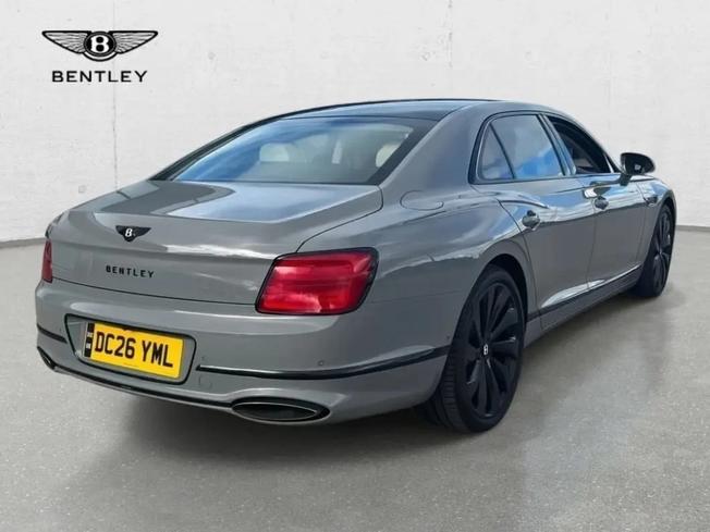 BENTLEY Flying Spur Photo 5