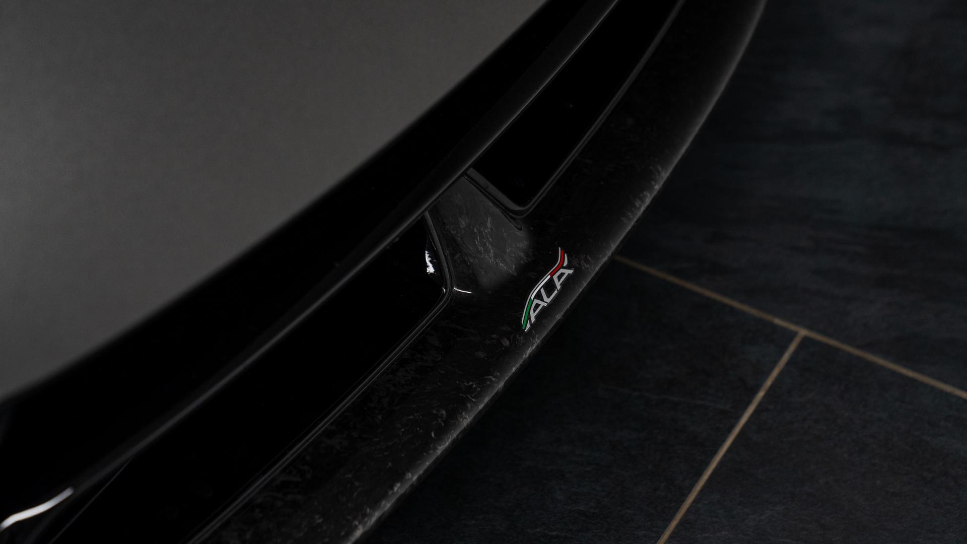 LAMBORGHINI Huracan Photo f33b0438-aebe-4c14-8495-67317d3d6c9d.jpg