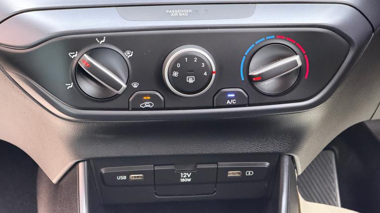 Used Hyundai BAYON WM23EUL 10