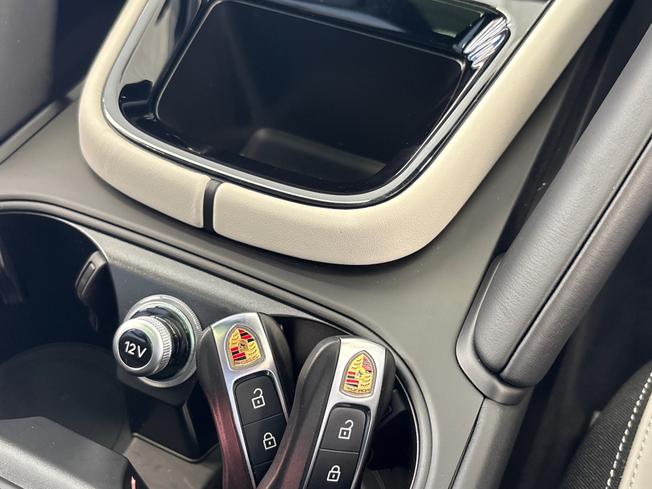 PORSCHE Cayenne Photo 21