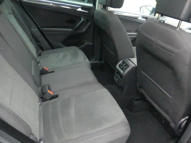 Volkswagen Tiguan Photo f34bc0eb-2704-4244-bd51-f17ba2ad9949.jpg