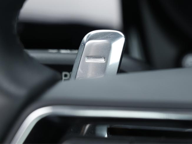 PORSCHE Macan Photo 34