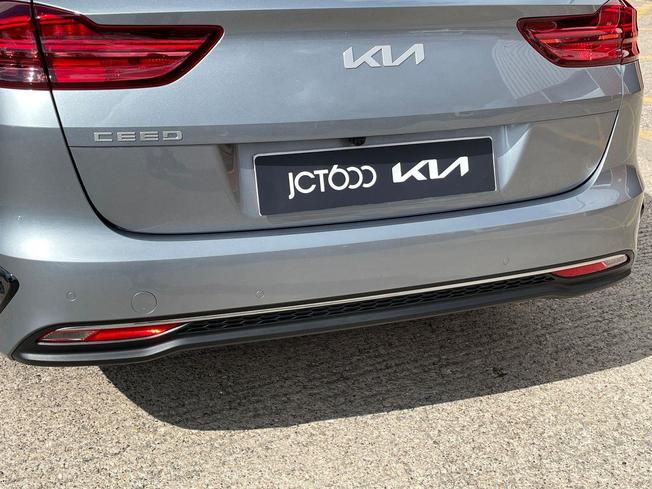 KIA Ceed Photo 26