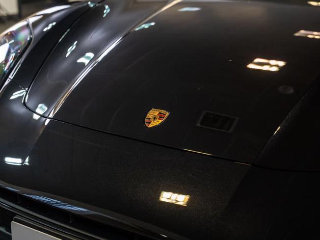PORSCHE Panamera Photo 6