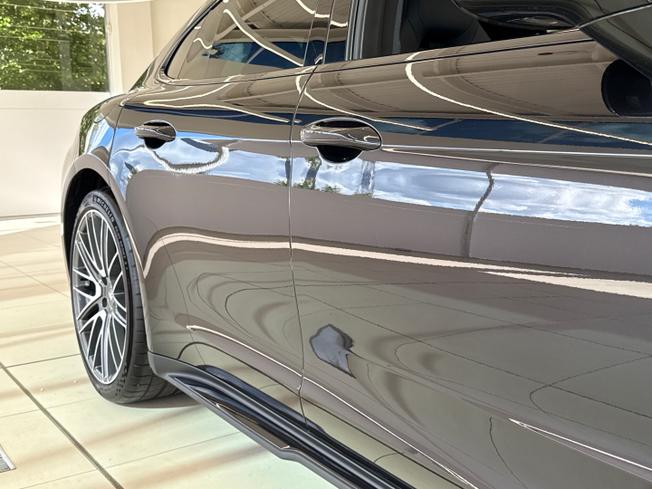 PORSCHE Panamera Photo 62