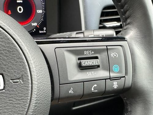 Nissan Qashqai Photo f36f29d3-5d5c-4029-bbd1-41d1e432a720.jpeg