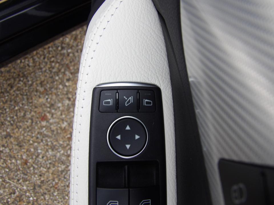 Used Mercedes-Benz SLC HY66FXT 12
