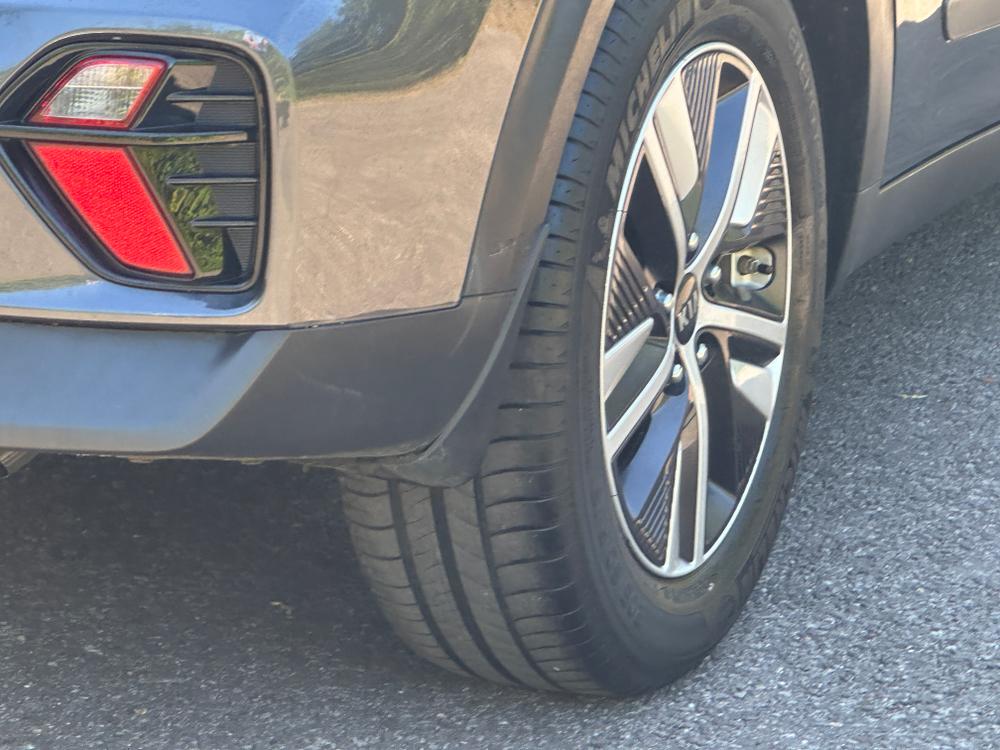 Used Kia Niro YHZ1388 10