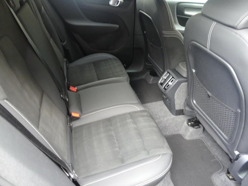 Volvo XC40 Photo f383f7d8-65e8-4e0b-a019-b5f5609633bb.jpg