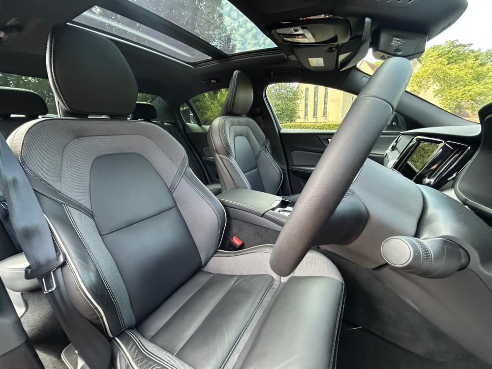 Used Volvo S60 KP72DSU 26