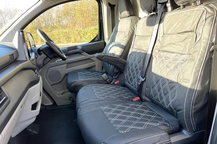 Used Ford TRANSIT CUSTOM PREDATORPHEV01 10