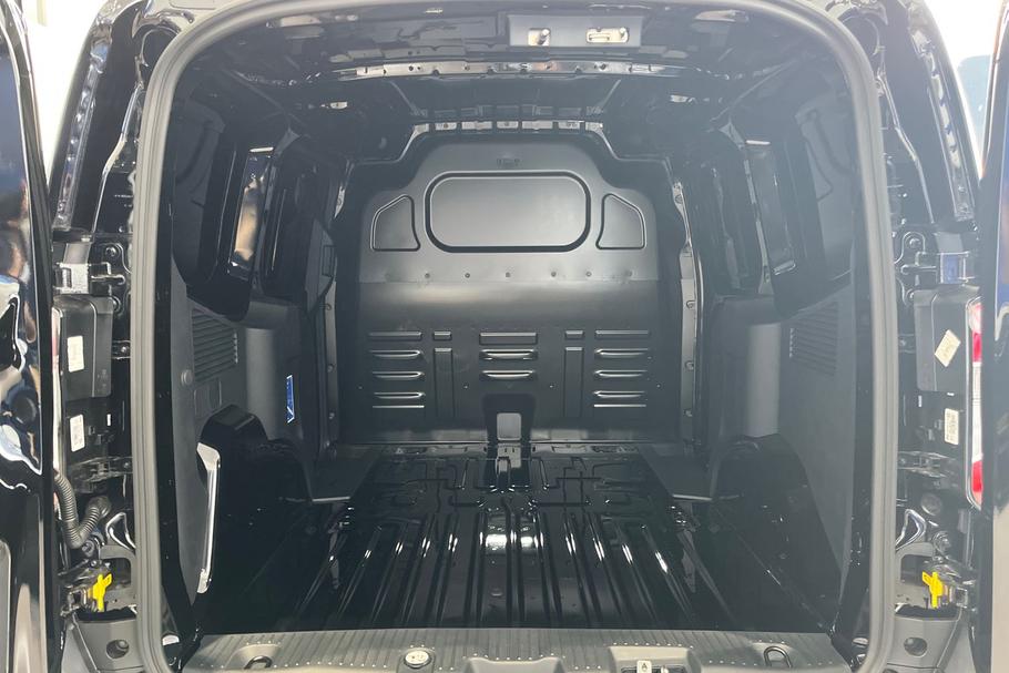Used Ford TRANSIT COURIER COURIERTREND22 5