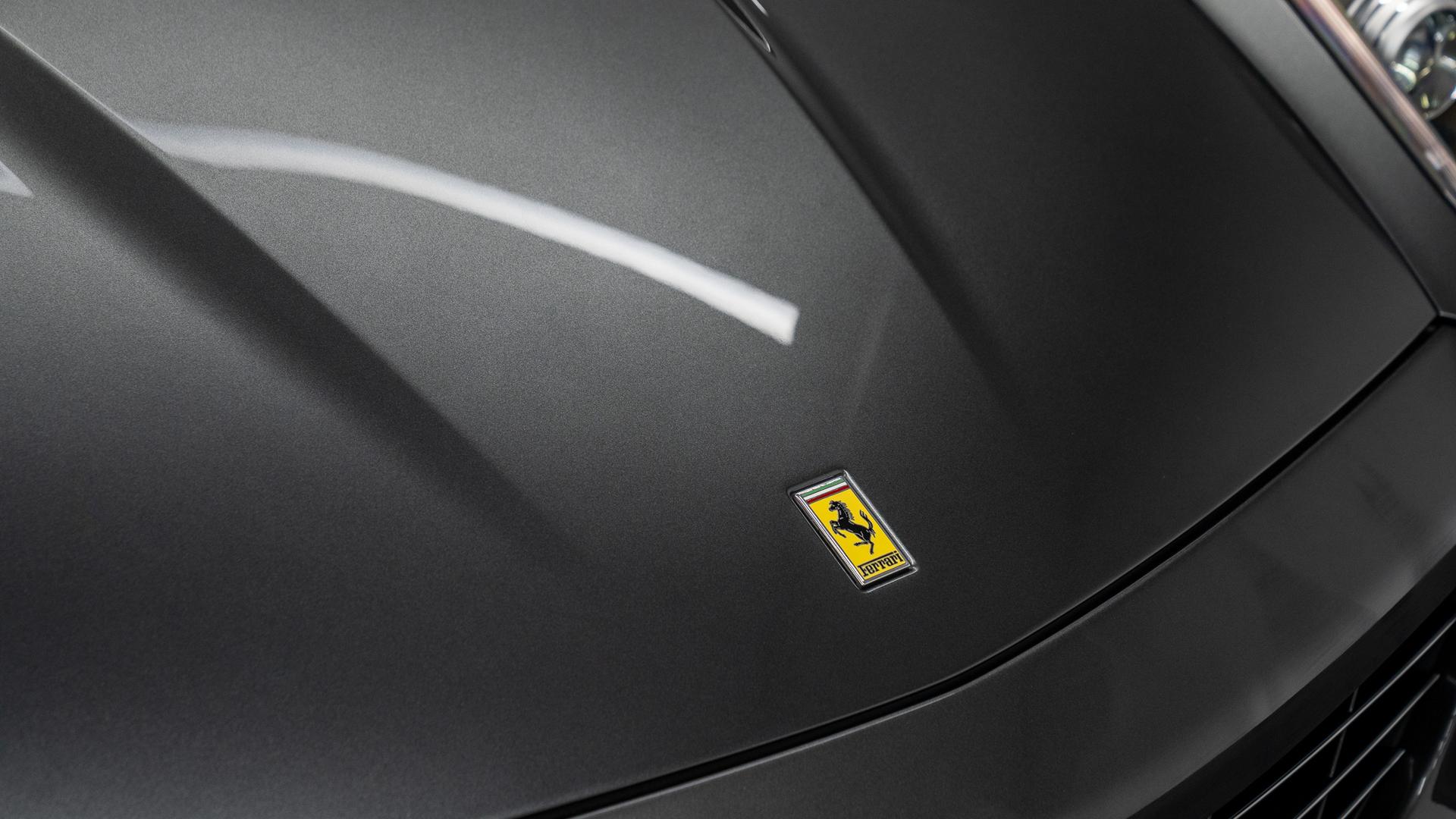 Ferrari 599 Photo f3c400df-81d1-4aed-8424-e691bc18125e.jpg