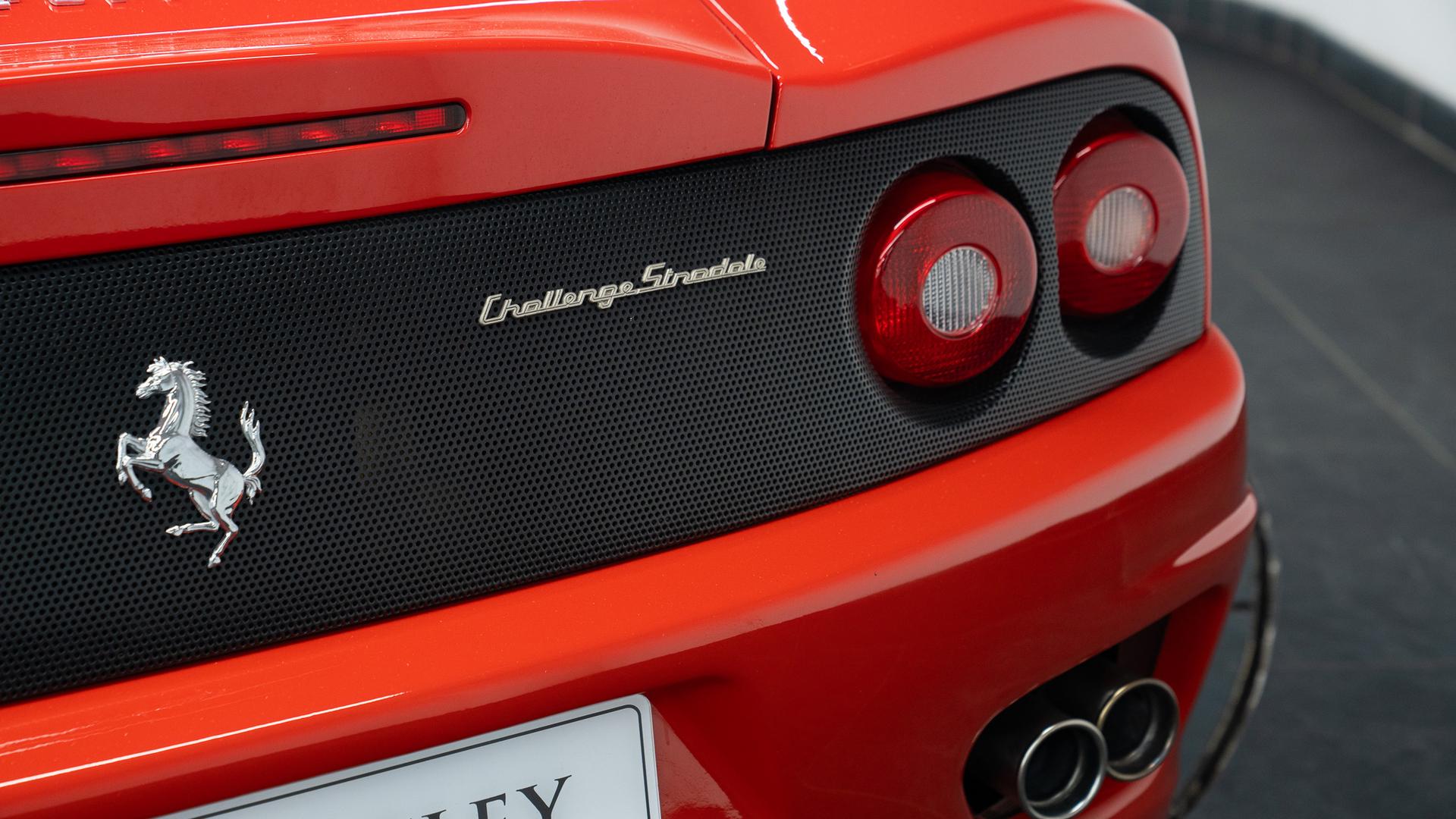 Ferrari 360 Photo f3c8bd10-004e-4945-8a97-2e9dd7f412e0.jpg
