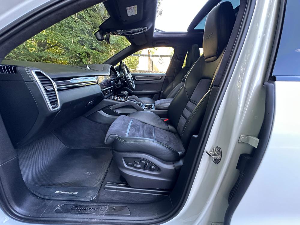 Used Porsche Cayenne BV23KGJ 30
