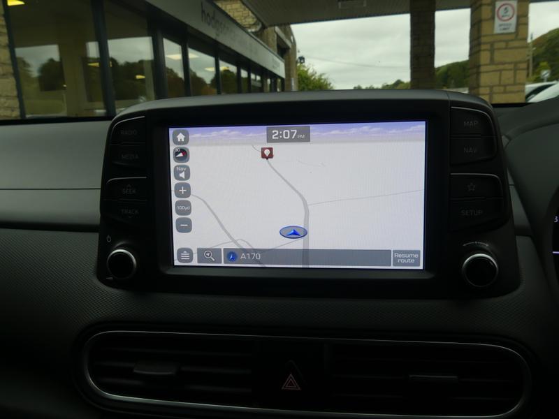 Hyundai KONA Photo f3f6fce1-db87-49d1-9474-71f24cedae76.jpg