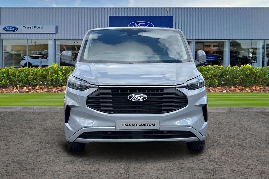 Used Ford TRANSIT CUSTOM CUSTOMLTD1 13