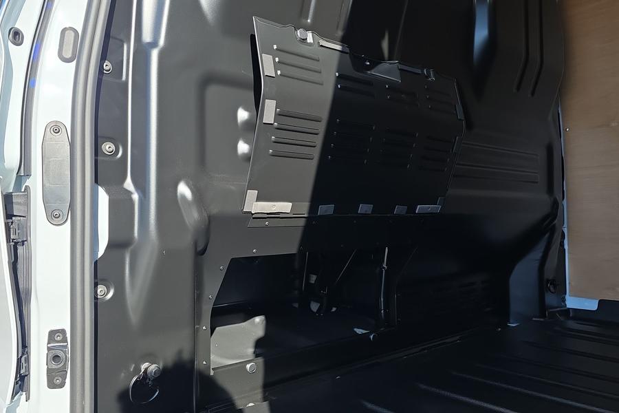 Ford TRANSIT CUSTOM Photo f402f75a-f61b-45c4-ae59-e4ac1507604e.jpg