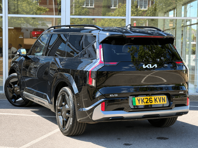 Kia EV9 Photo f4044d50-05d7-44d4-8174-32421867ab33.jpg