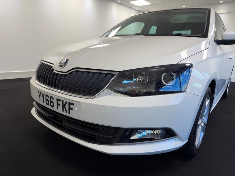 Skoda Fabia Photo f4099e0b-f208-4075-bd64-ec76f13d66f0.jpg