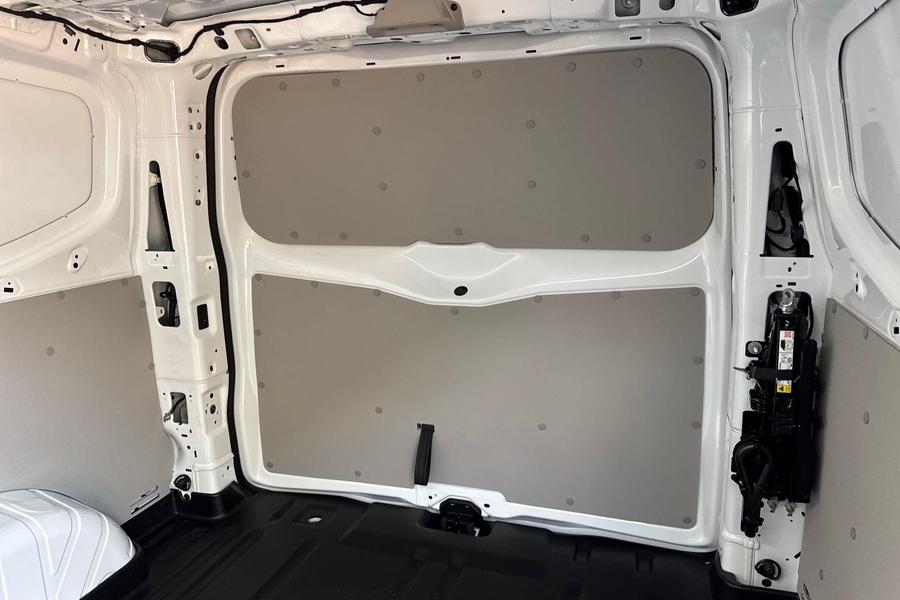 Ford TRANSIT CUSTOM Photo f4205647-4d23-4b70-a784-8eaf16f40df4.jpg