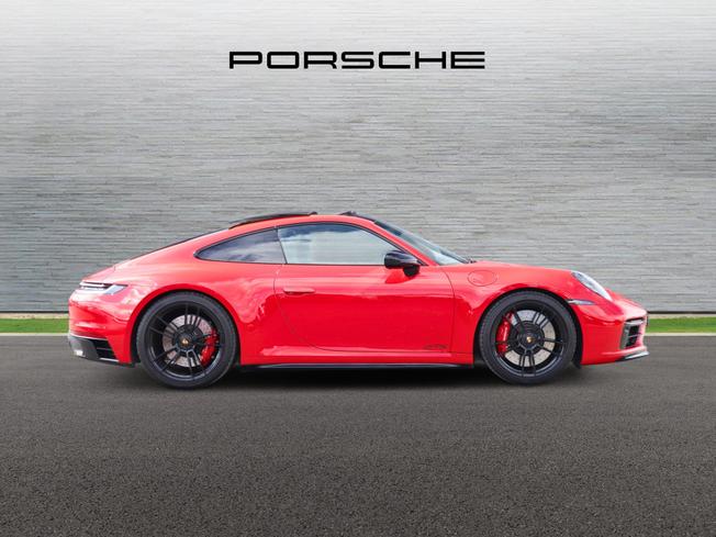 PORSCHE 911 Photo 4