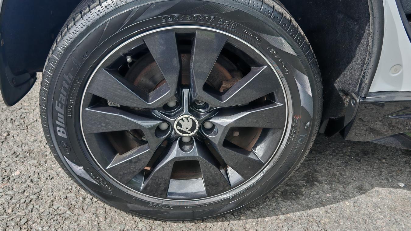 Used Skoda Yeti LX15XOB 29