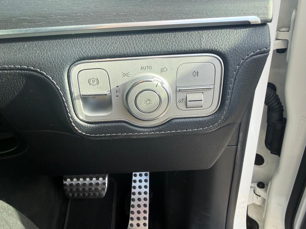 Mercedes-Benz GLE Photo f44cfdc9-a9ab-40b6-a838-7879274f0336.jpeg